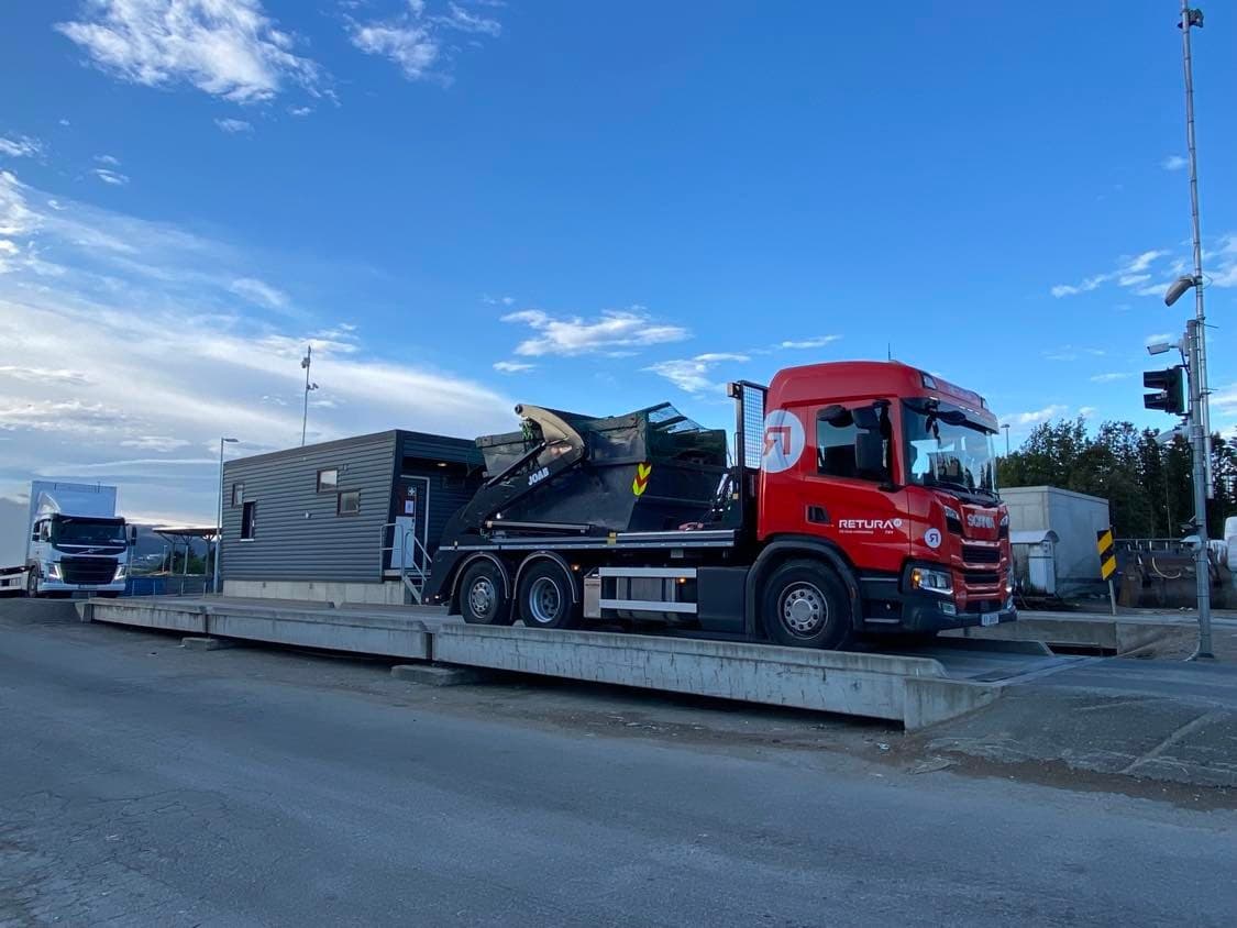 274191419 2992514797725213 46067567077001017 N